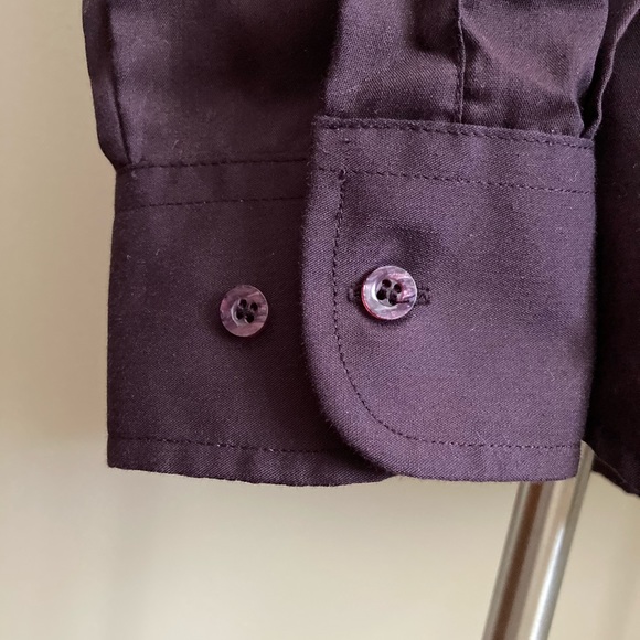 Never used long sleeve shirt - Picture 3 of 4